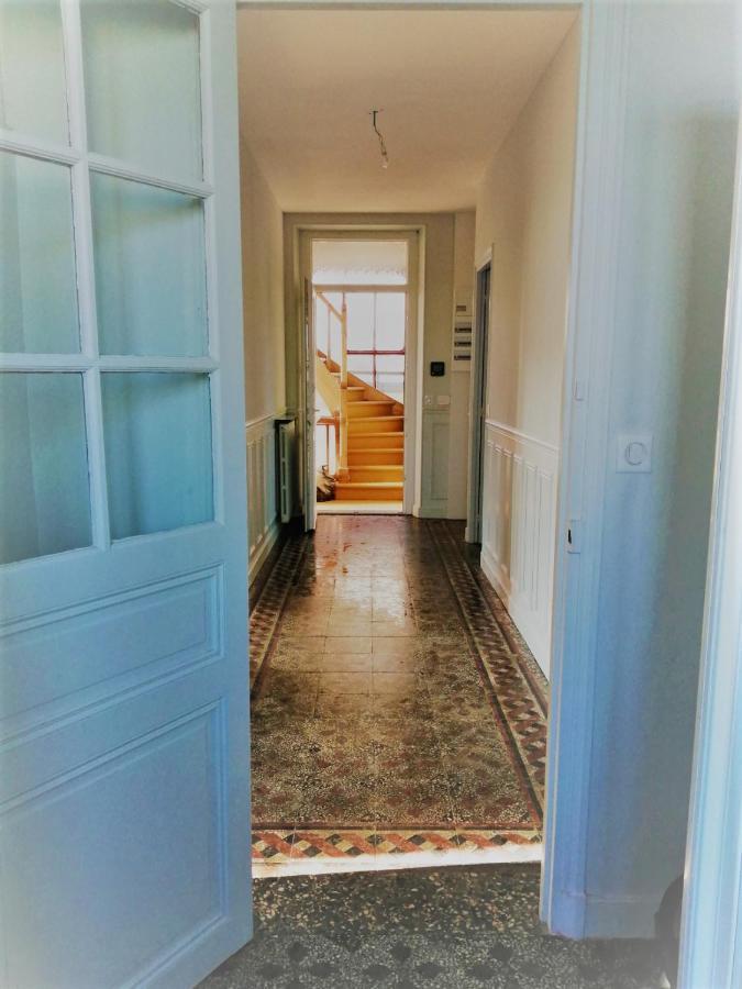 Bourgogne Villa Familiale Saint-Julien-du-Sault Exteriör bild
