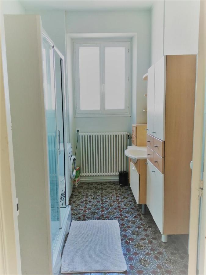Bourgogne Villa Familiale Saint-Julien-du-Sault Exteriör bild